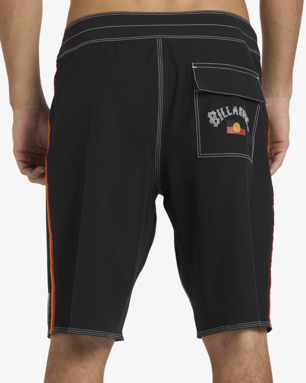 6 Otis Flag Dbah Pro 19" - Boardshorts für Männer Schwarz 24A083583 Billabong