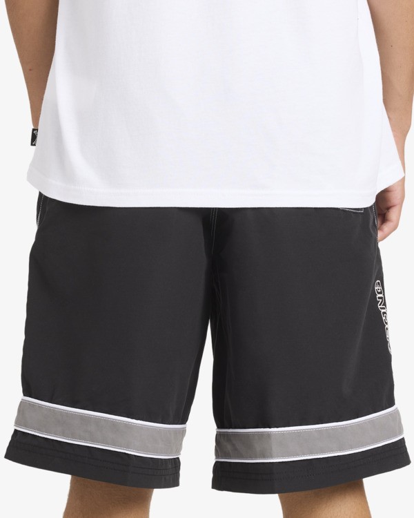 6 Throw Ons 2.0 21" - Swim Shorts for Men Black 24A253574 Billabong