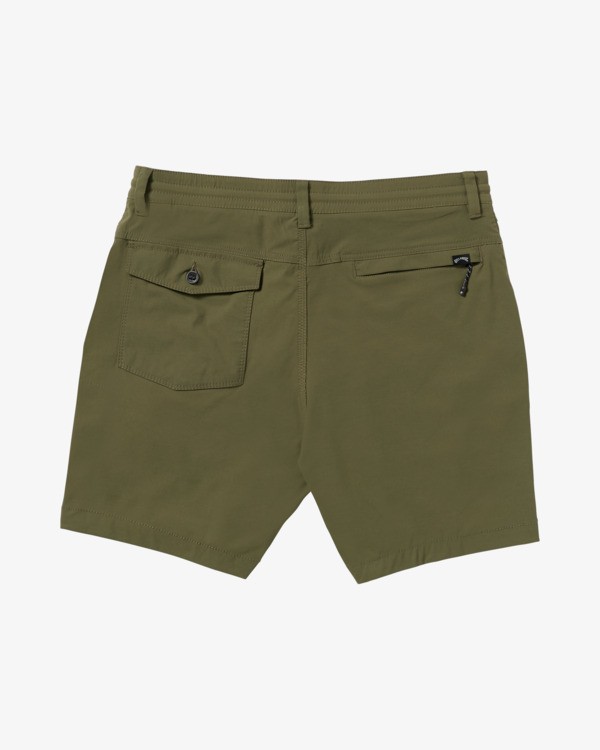 4 Surftrek Plus 19" - Elastic Waist Walkshorts for Men Green 24A321502 Billabong