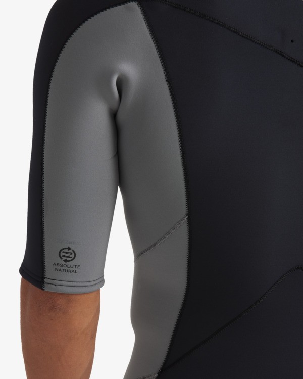 8 2/2mm Absolute Natural - Springsuit mit kurzen &Auml;rmeln und Brustrei&szlig;verschluss f&uuml;r M&auml;nner Grau 24AW191510 Billabong