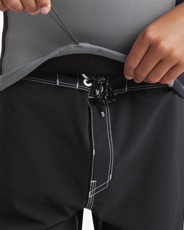 8 1/1mm Boys Absolute Natural - Chaquetilla para Surf con Cremallera en la Espalda para Chicos 8 - 16 a&ntilde;os Gris 24CW191508 Billabong