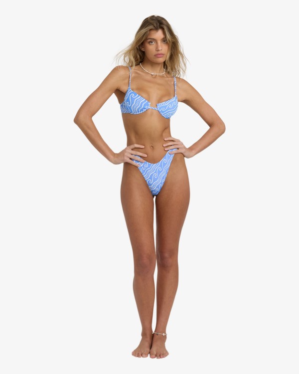 4 More Than Waves Leah Brown 24O154503 Billabong