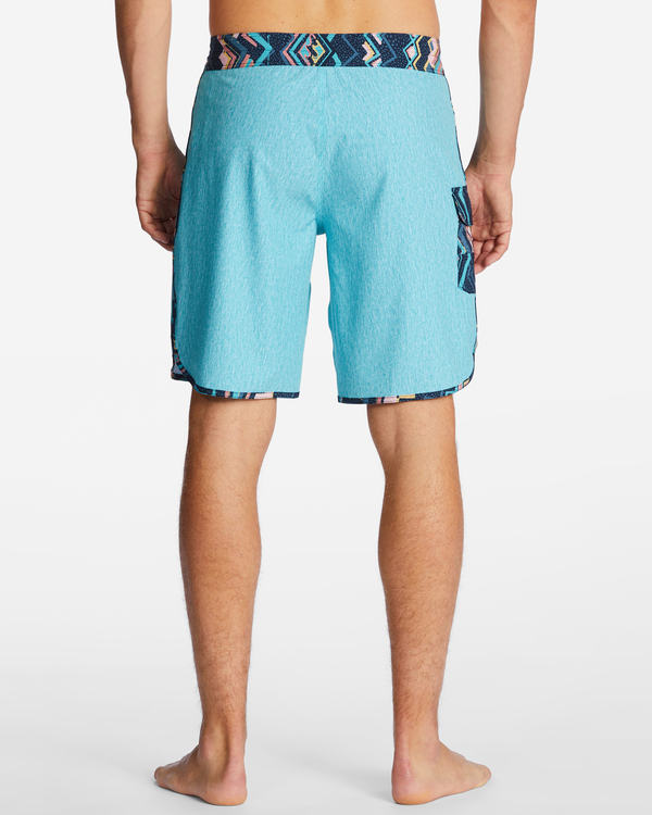 4 73 Pro - Boardshorts de desempenho para Homem Azul ABYBS00390 Billabong