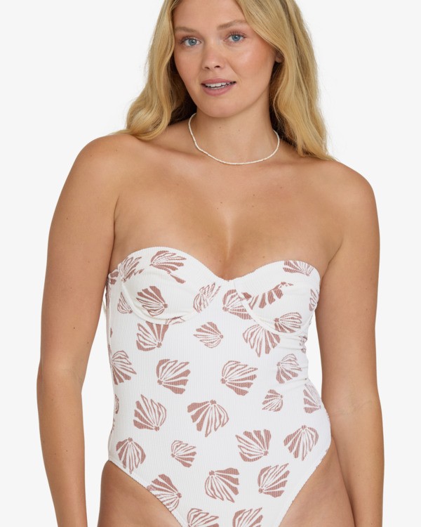 4 Sandy Shells Hailey White BL000314 Billabong