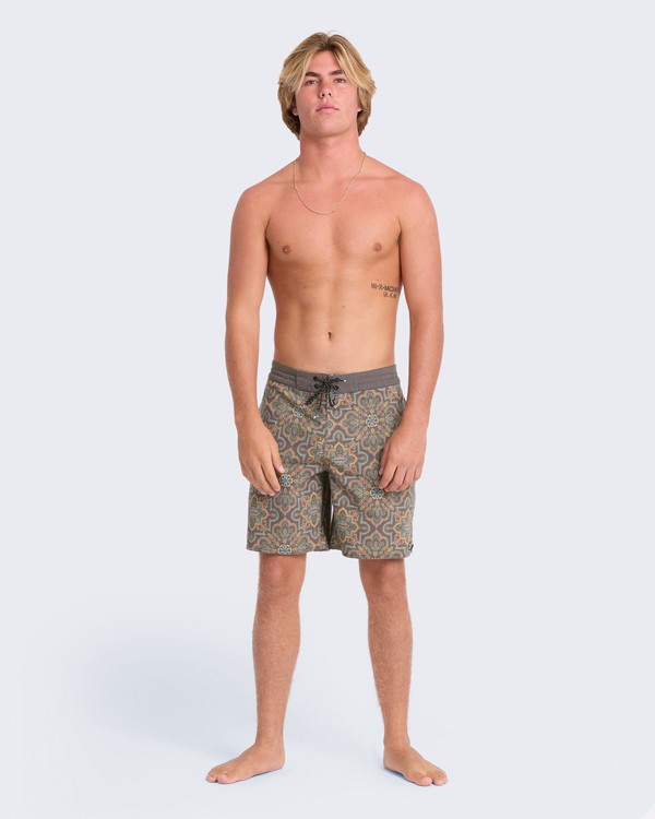 4 Good Times LT 17.5" Black BL000453M Billabong