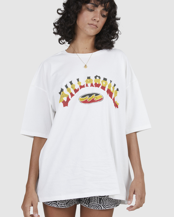 4 Otis Arch Sunset - Boyfriend T-Shirt for Women  C3SS47BIP2 Billabong