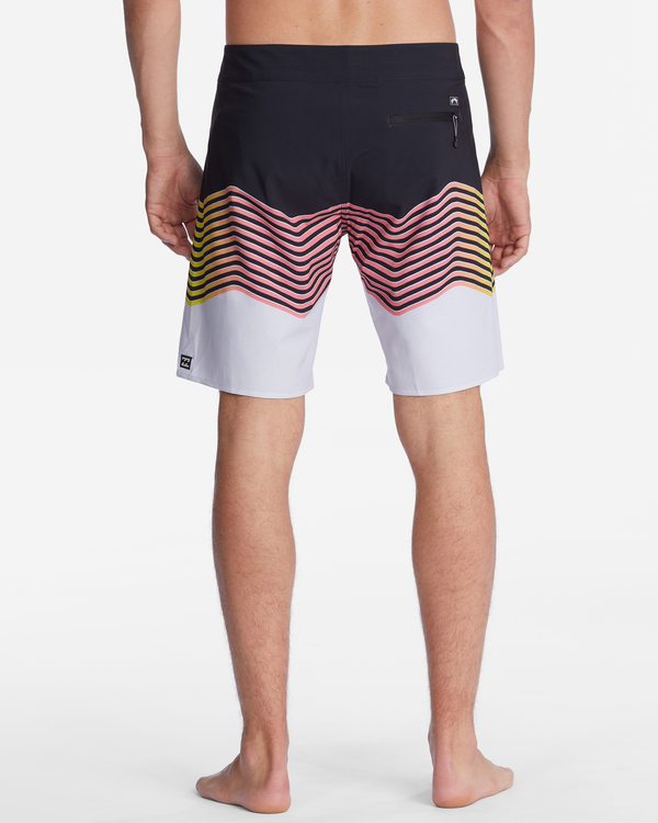 7 T Street Airlite 19" - Boardshorts para Hombre  D1BS41BIS2 Billabong