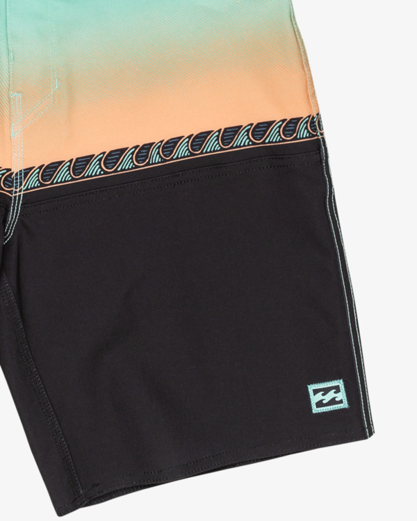 2 Fifty50 Pro 15" Black EBBBS00110 Billabong