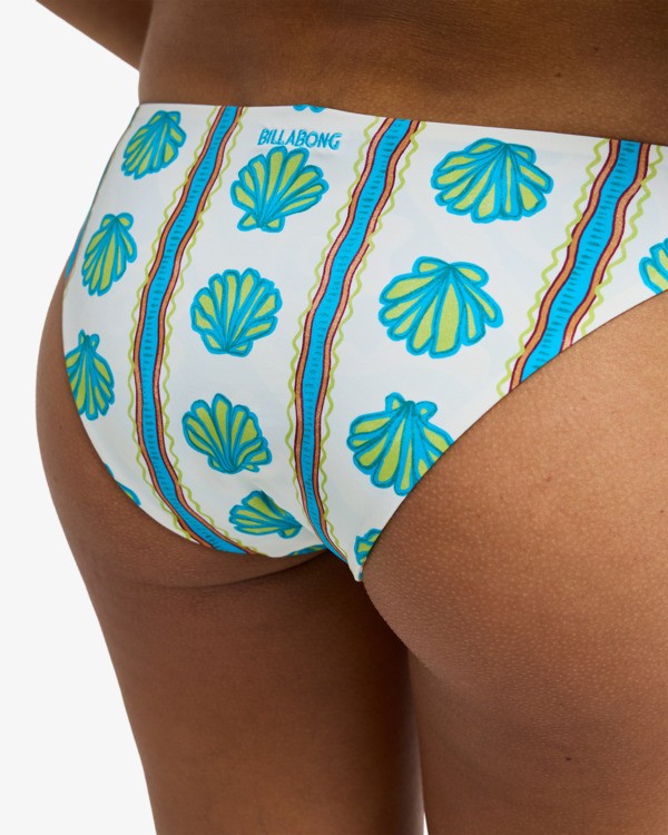 7 Salty Waves White EBJX400173 Billabong