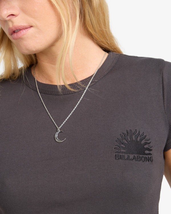 3 Low Sun - T-Shirt für Frauen Schwarz EBJZT00488 Billabong