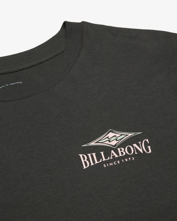 8 HERITAGE BACKER Musta EBJZT00648 Billabong