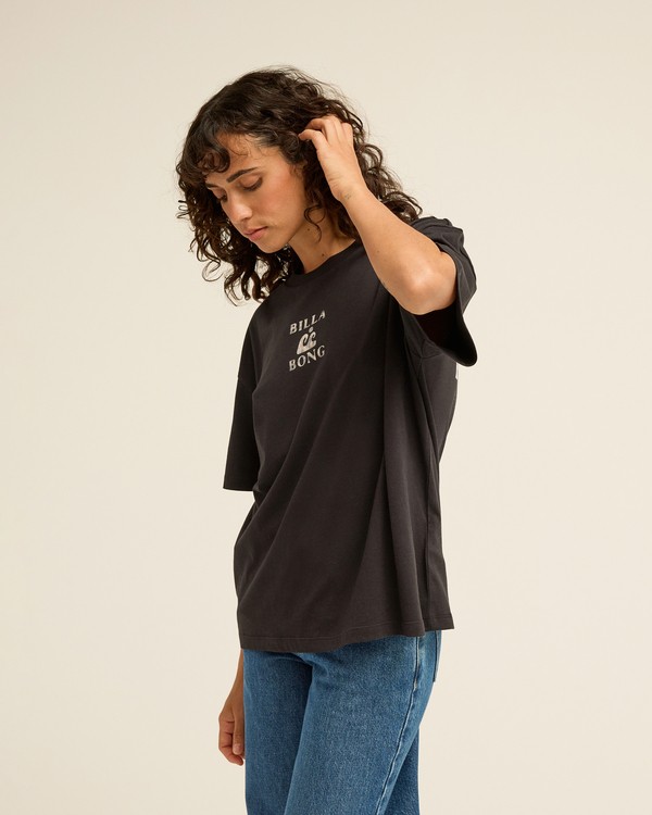 1 Surfing In Town Noir EBJZT00651 Billabong