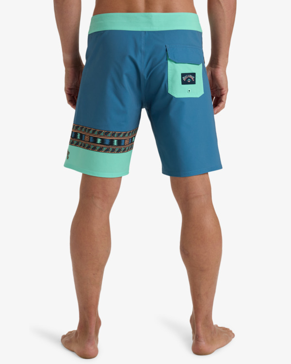 5 Burleigh Pro 18" - Boardshort Performance pour Homme Bleu EBYBS00116 Billabong