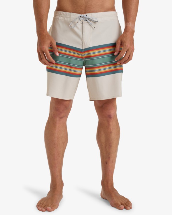 2 Spinner 17.5" - Lo Tides Boardshorts für Männer Beige EBYBS00119 Billabong