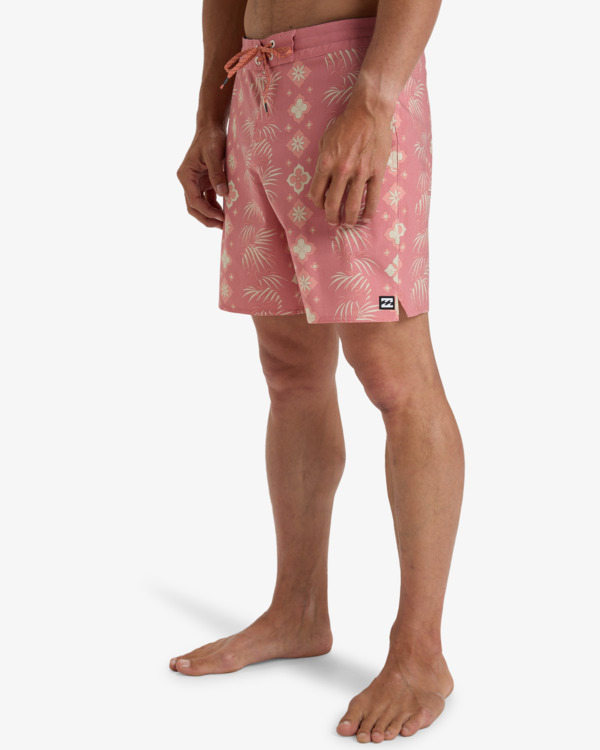 5 Good Times 17.5" - Lo Tides Boardshorts für Männer Rosa EBYBS00121 Billabong