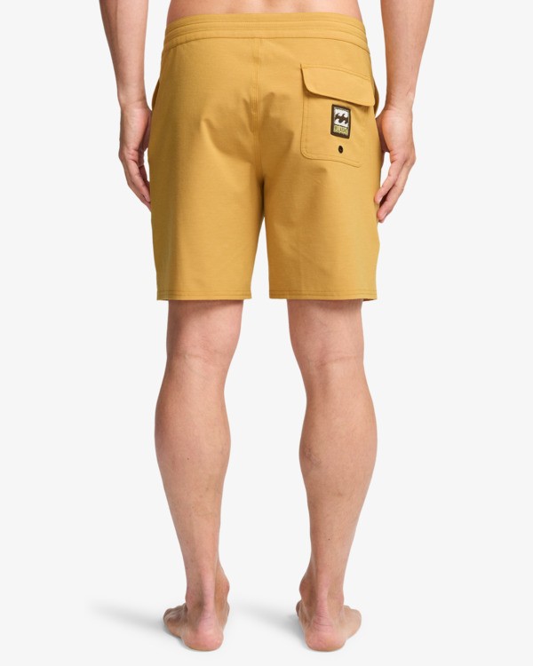 4 Every Other Day Low Tide - Boardshort pour Homme Jaune EBYBS00123 Billabong