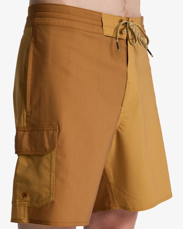 7 Ventura Low Tide - Boardshorts for Men Brown EBYBS00130 Billabong
