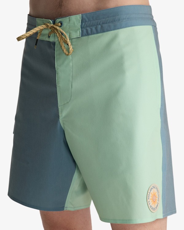 6 Ventura Low Tide - Boardshorts for Men Green EBYBS00130 Billabong