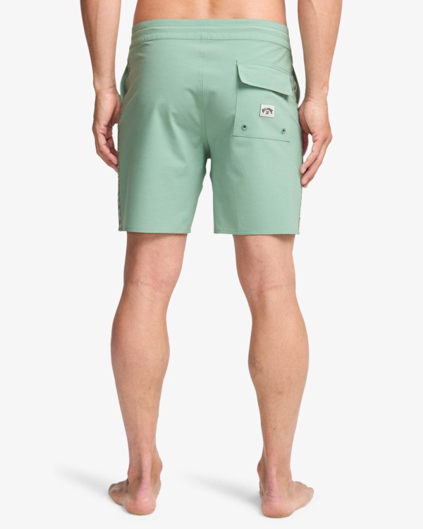 4 Wategos Low Tide Green EBYBS00131 Billabong