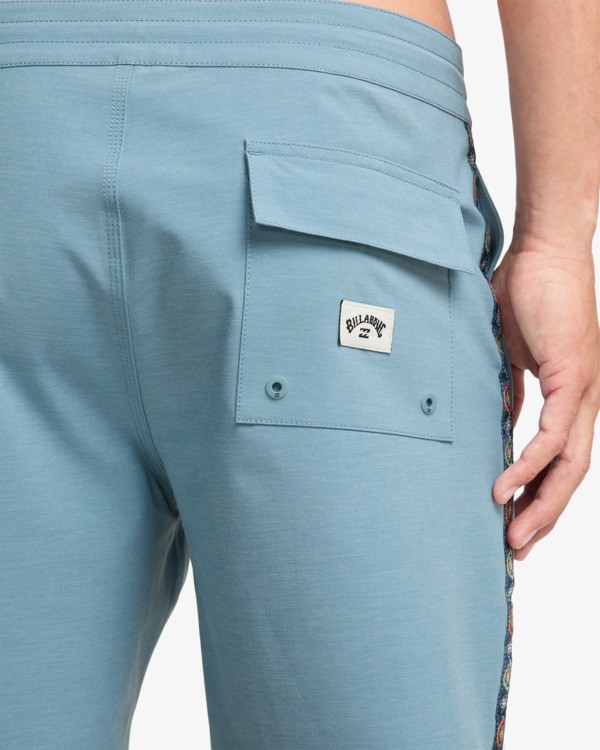 9 Wategos Low Tide Blue EBYBS00131 Billabong