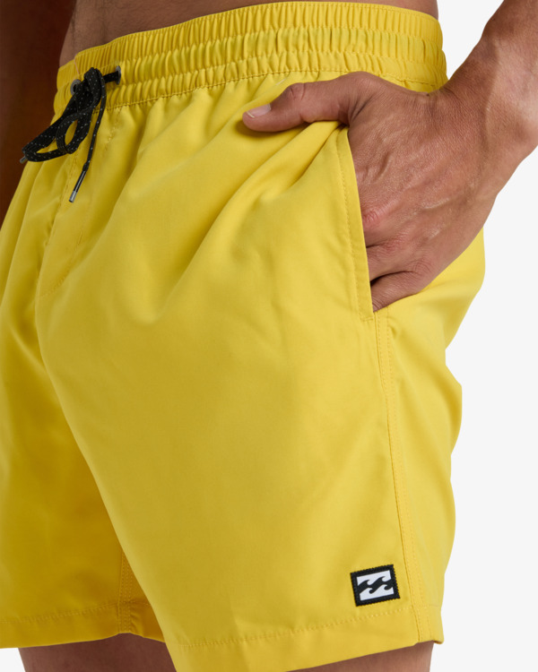 6 All Day Layback 16" - Calções de banho para Homem Amarelo EBYJV00134 Billabong