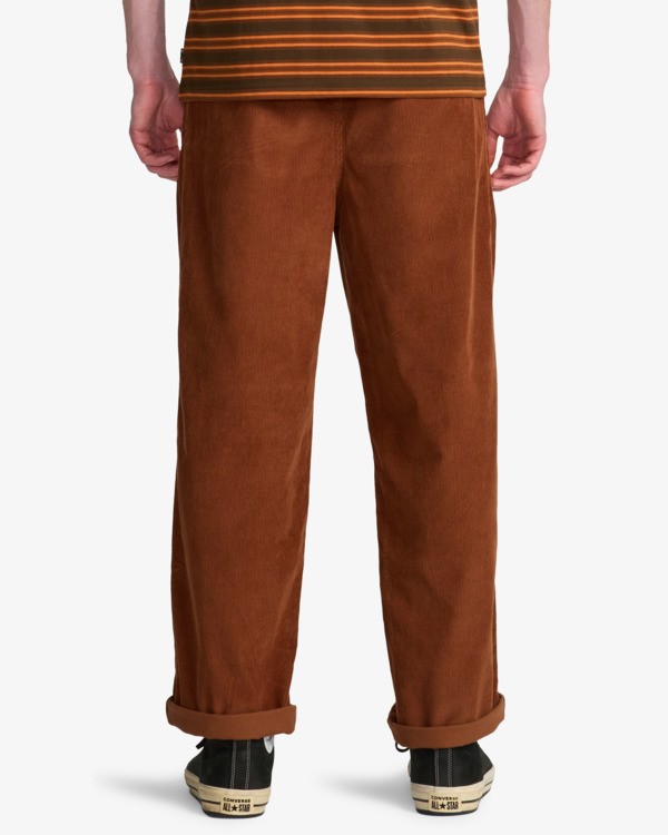 2 Larry Cord - Relaxed Fit Cordhose mit elastischem Bund f&uuml;r M&auml;nner Braun EBYNP00111 Billabong