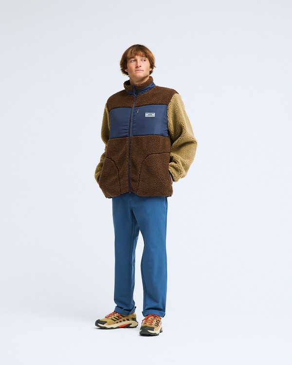 1 Canyon Trail Brown EBYPF03013 Billabong