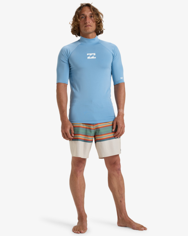 4 Waves All Day - Kurzarm-Rashguard für Männer Blau EBYWR00101 Billabong