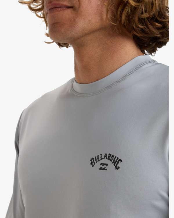 4 Arch Wave - T-shirt de surf à manches courtes UPF50 pour Homme Gris EBYWR03019 Billabong