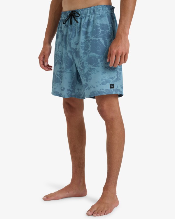 1 Surftrek Elastic Perf 17" - Elastic Waist Walkshorts for Men  EBYWS00119 Billabong
