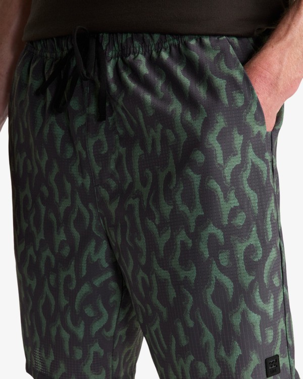 4 Surftrek Elastic Perf Brown EBYWS00137 Billabong