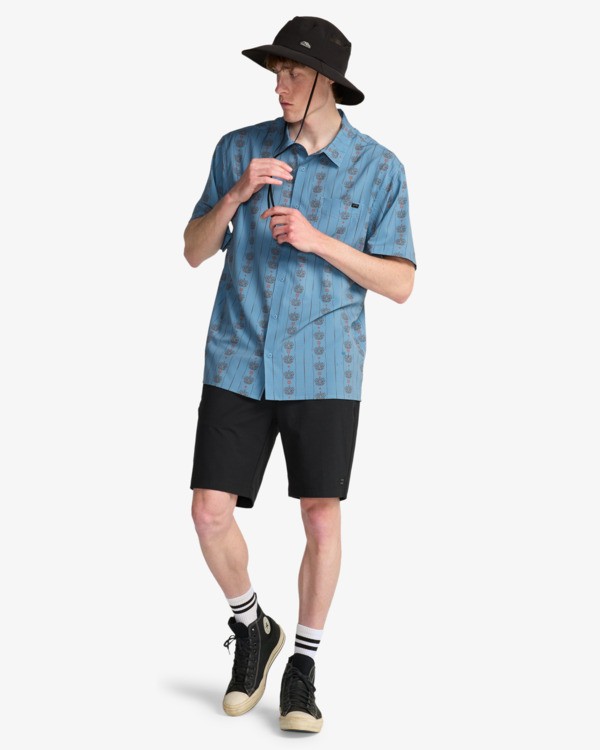 1 Surftrek Perf Blue EBYWT03023 Billabong