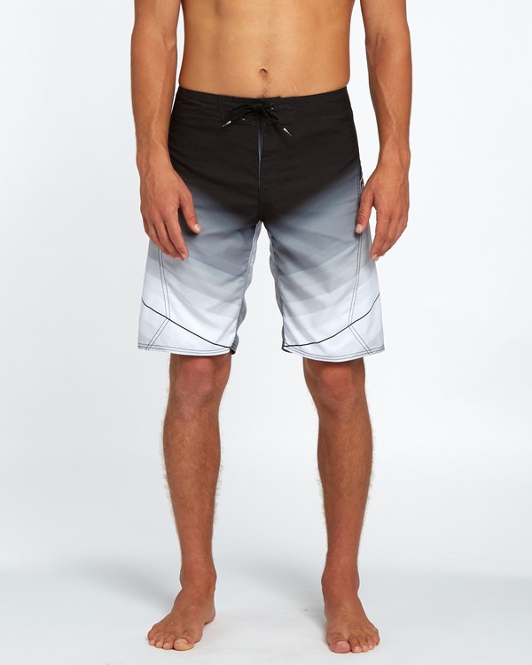 Billabong Fluid X offers Performance Boardshort