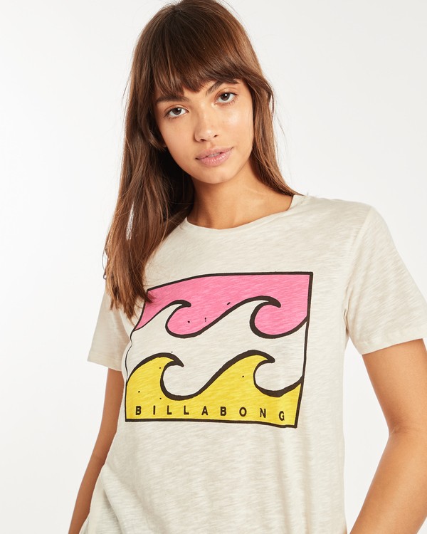 2 Timeless T-Shirt  H3SS15BIMU Billabong