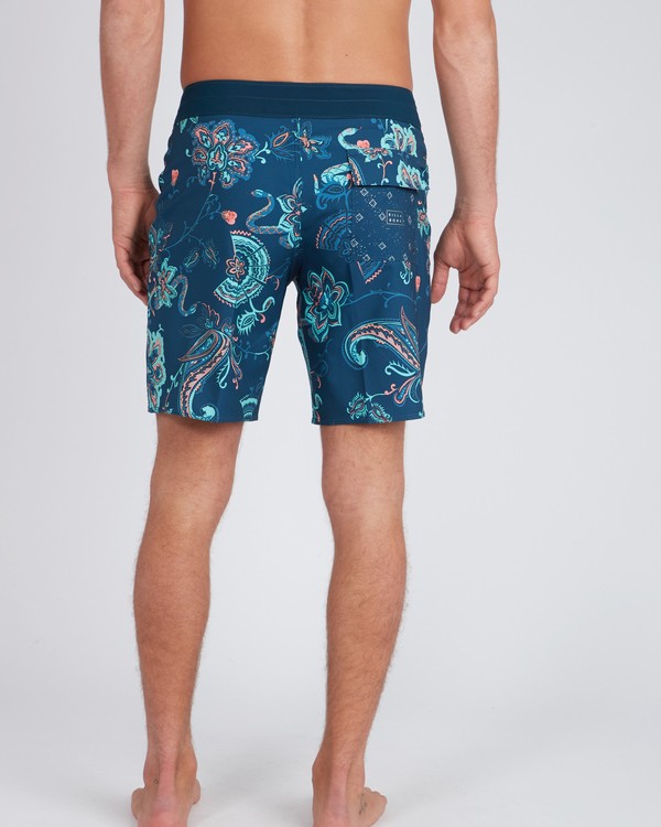 1 Sundays X 18'' Boardshorts  L1BS04BIF8 Billabong
