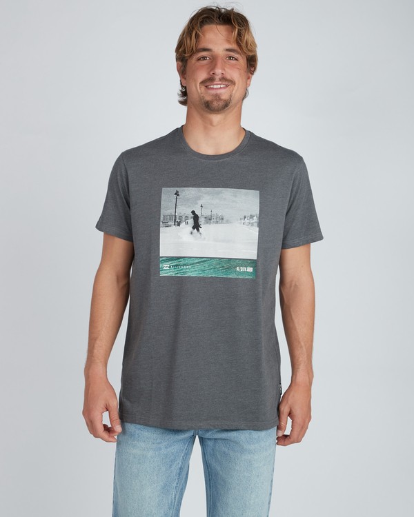 0 Swell Seeker T-Shirt  L1SS12BIF8 Billabong