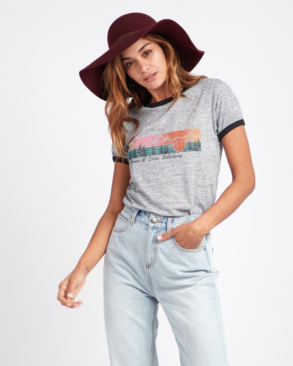 0 Roller Rink Ringer T-Shirt  L3SS18BIF8 Billabong