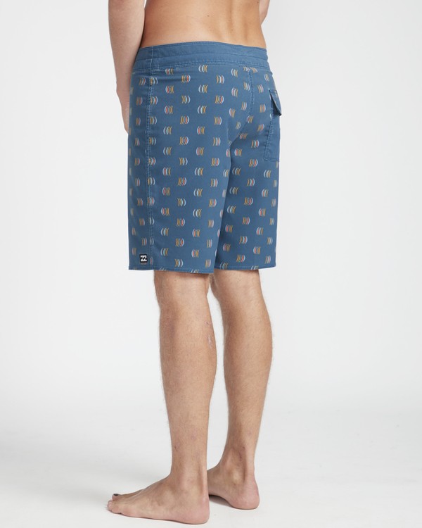 4 Sundays Min Pro 18" Boardshorts  N1BS07BIP9 Billabong