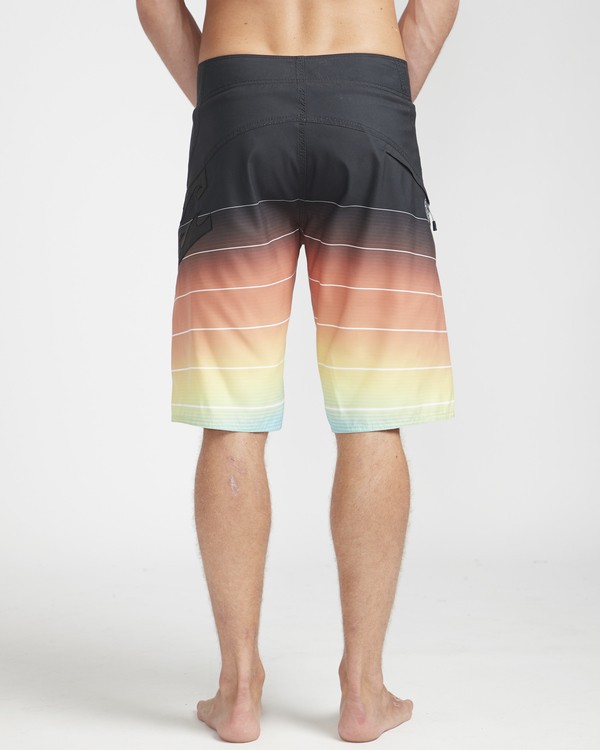 3 Fluid Originals 21" Boardshorts Multi N1BS32BIP9 Billabong