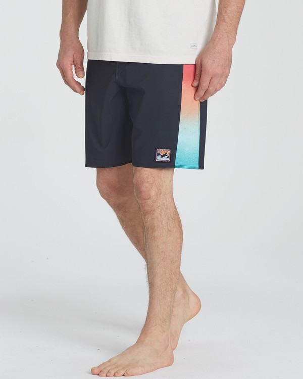 3 D Bah Pro 18" Boardshorts Multi P1BS05BIS9 Billabong