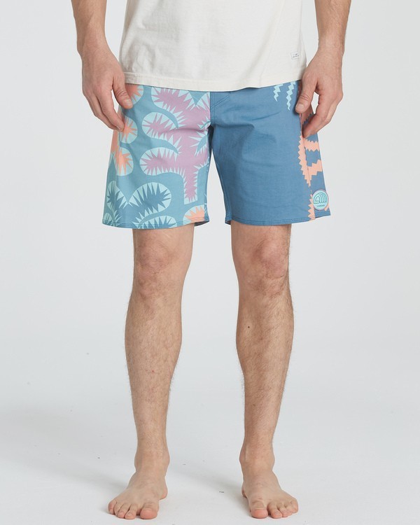 0 Strange Flora Pro 18" Boardshorts  P1BS10BIS9 Billabong