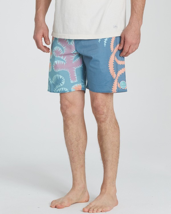 2 Strange Flora Pro 18" Boardshorts  P1BS10BIS9 Billabong