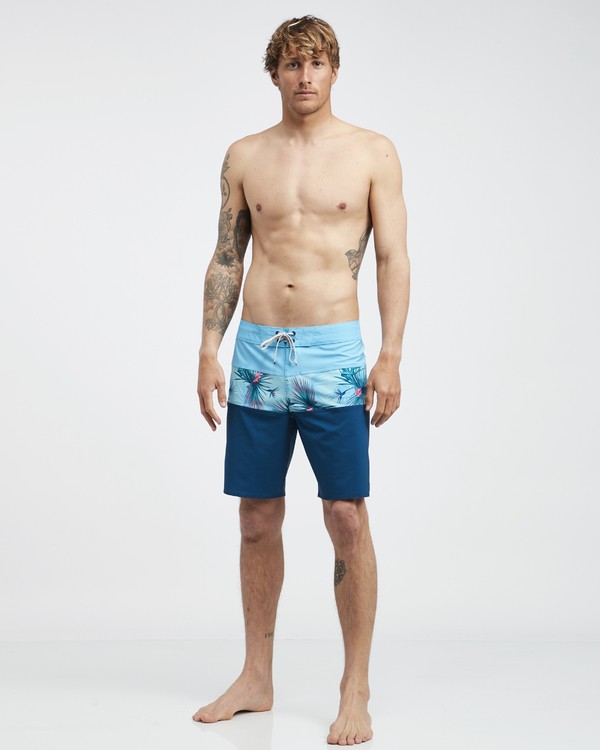 11 Tribong Pro - Boardshorts für Männer  Q1BS04BIF9 Billabong