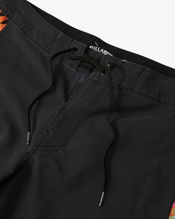 4 D Bah Pro 19" - Bedruckte Boardshorts für Herren  S1BS30BIP0 Billabong