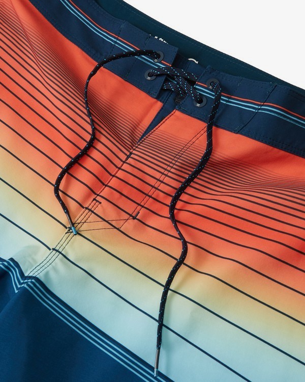 4 North Point Pro 20" - Performance Boardshorts für Herren Blau S1BS41BIP0 Billabong