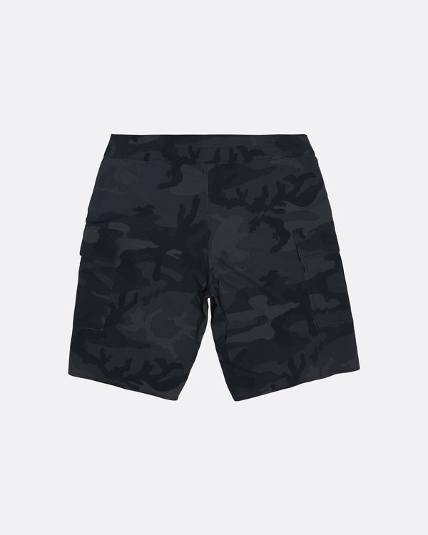 8 Combat Bbo Pro 20" - Ba&ntilde;ador de surf de pantal&oacute;n para Hombre Negro S1BS71BIP0 Billabong