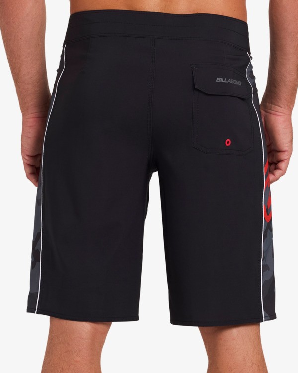 6 A/DIV Strike Mission Dbah 2.0 21" Black UBYBS00211 Billabong
