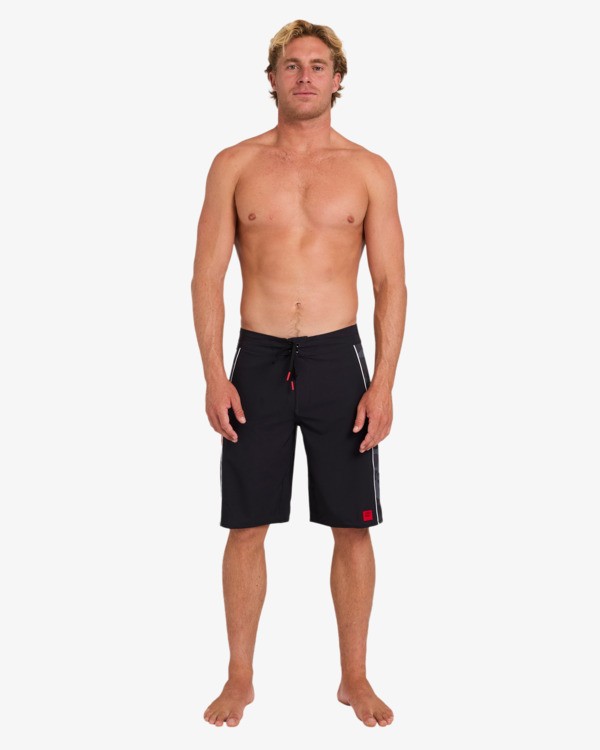4 A/DIV Strike Mission Dbah 2.0 21" Black UBYBS00211 Billabong