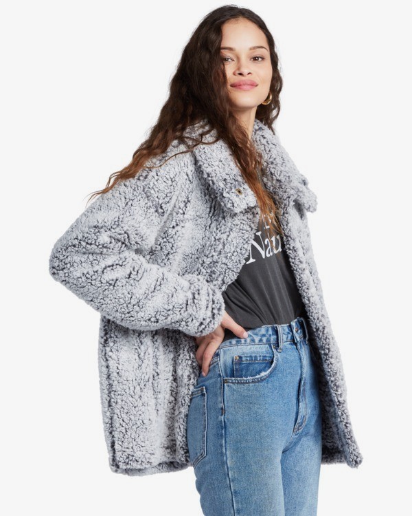 Cozy days faux fur jacket billabong hotsell