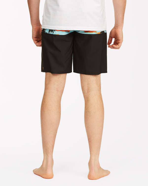 3 Tribong Pro 19" - Boardshorts für Männer  W1BS40BIP1 Billabong